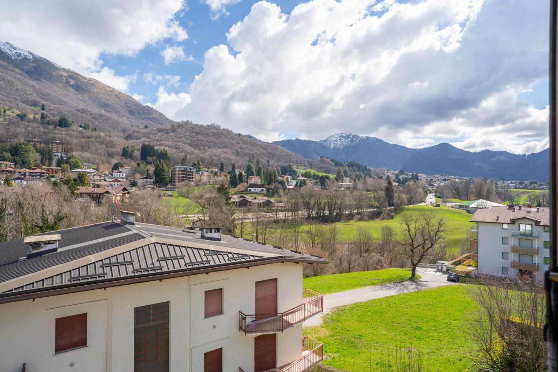 Mountain Lodging With Fireplace And Mountain View Barzio Extérieur photo
